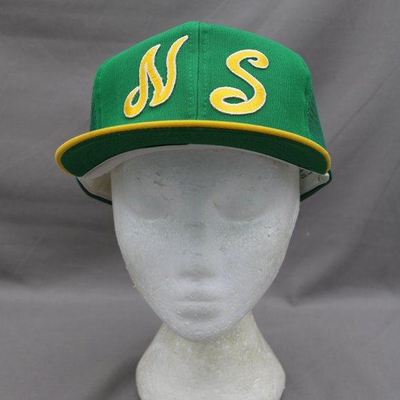 Vintage Crested Trucker Hat - Campbell River North Stars - Adult Snapback - Picture 3 of 8
